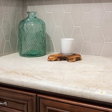 PALOMA GLOSSY LONG HEX 4" X 8" - 8