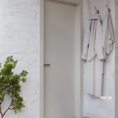 MAGNIFICA ERA CALACATTA SUPER WHITE HONED 4" X 24" - 2