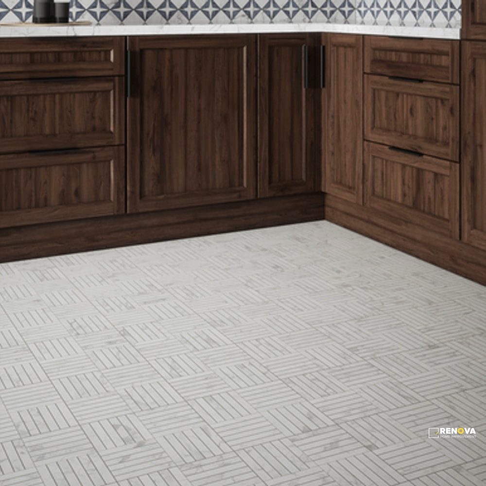 ROYAL BLOOM WHITE MOSAIC 11.875" X 11.875" - SA82011 - SA82011
