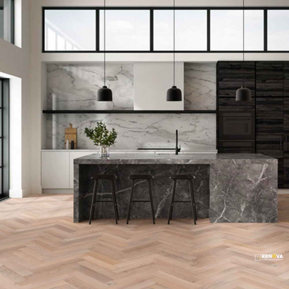 KENTWOOD BESPOKE HERRINGBONE COOS BAY OAK ENGINEERED 14MM 4.375IN 21.625IN - 4
