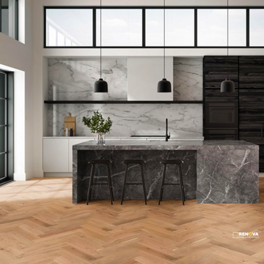 KENTWOOD BESPOKE HERRINGBONE GOLD HILL OAK ENGINEERED 14MM 4.375IN 21.625IN - 5