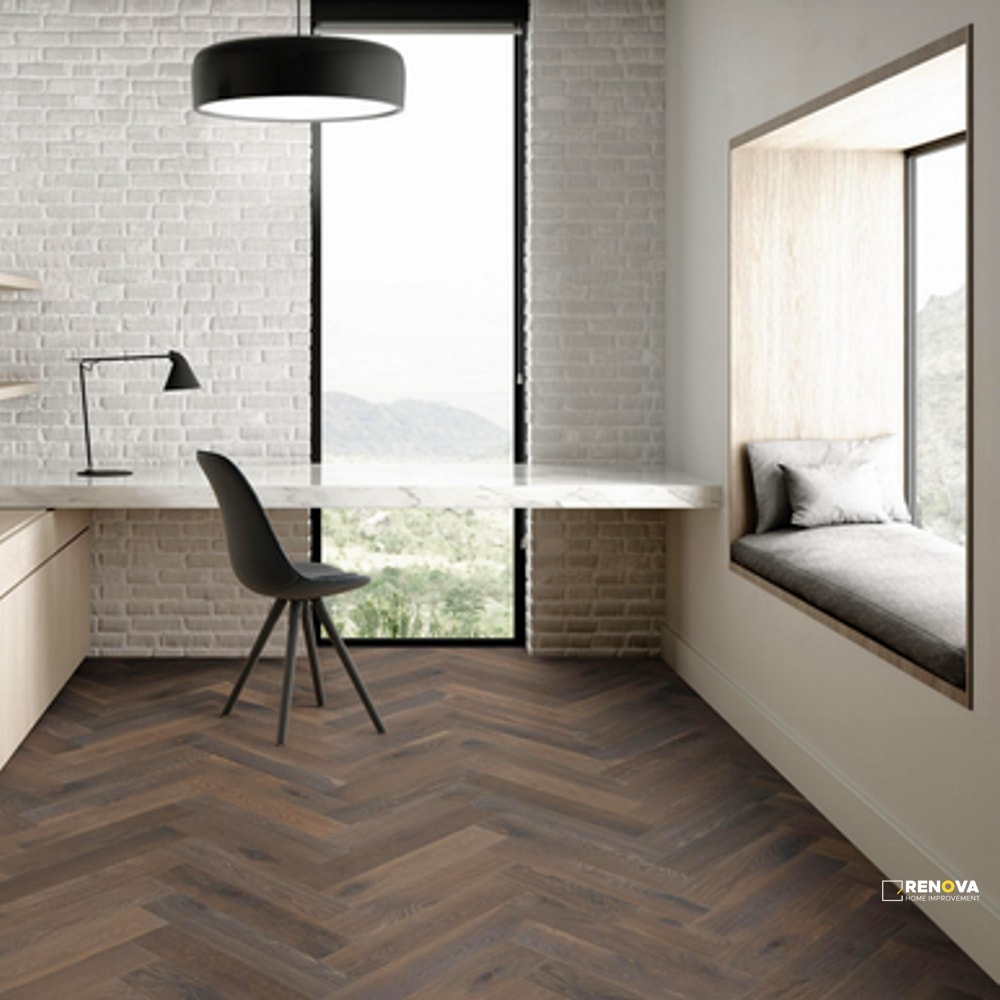 KENTWOOD BESPOKE HERRINGBONE WOODBURN OAK ENGINEERED 0.5625IN 4.3125IN 21.625IN - 3