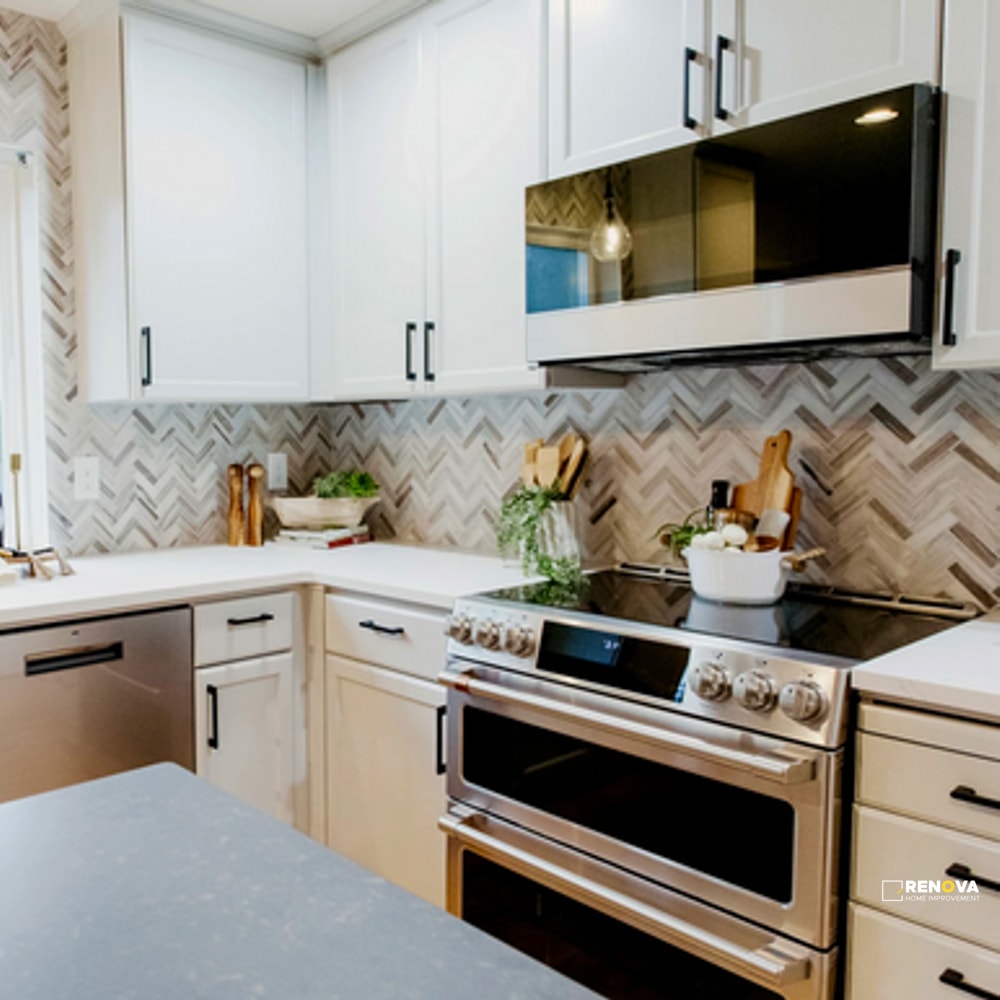 SKYLINE HONED HERRINGBONE MOSAIC 1" X 4" - 3