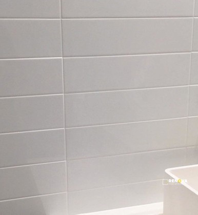 BLOC MATTE WHITE 4" X 16"