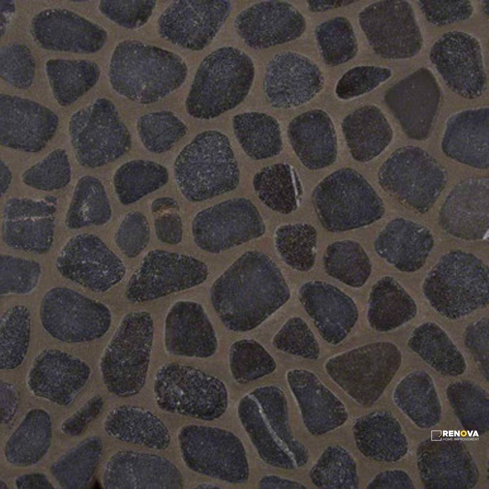 BLACK PEBBLES TUMBLED 10MM ( 9.1 SF PER BOX ) - 2
