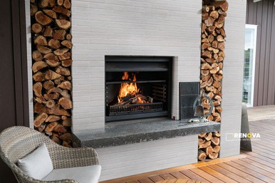 CAPELLA WHITE BRICK MATTE 2 1/3"X10 ( 5.152 SF PER BOX ) - NCAPWHIBRI2X10