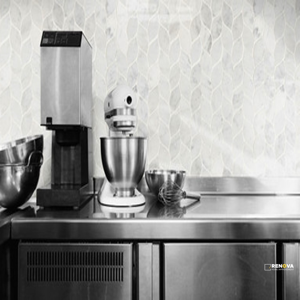 CARRARA WHITE BLANCO PATTERN HONED - 4