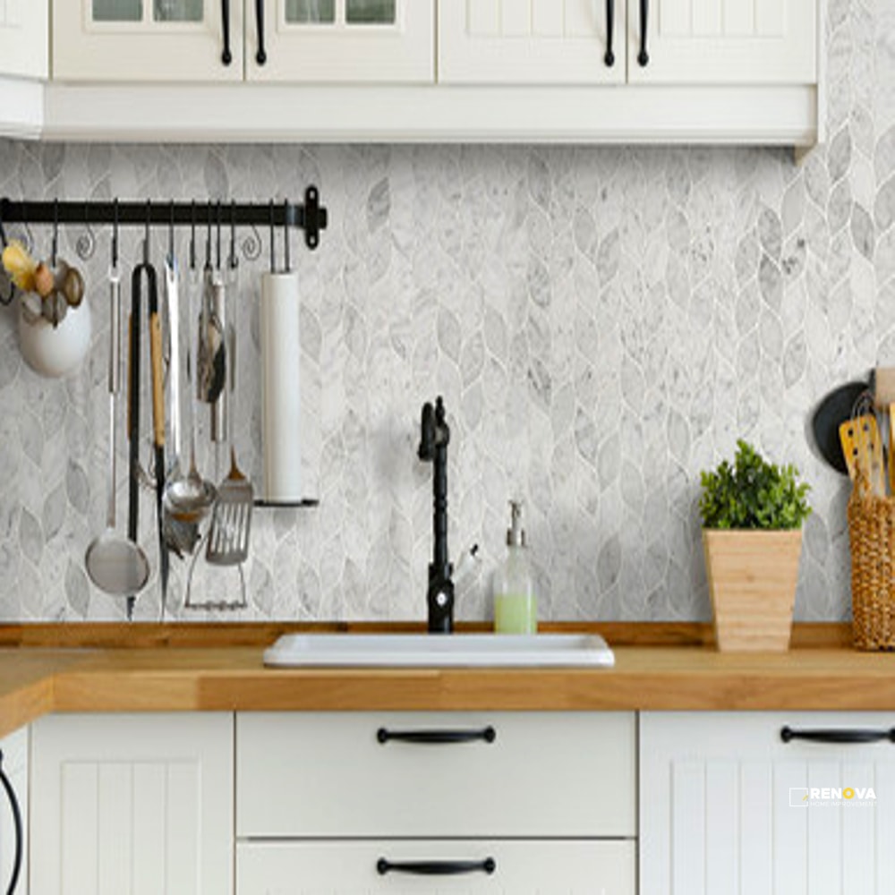 CARRARA WHITE BLANCO PATTERN HONED - 2
