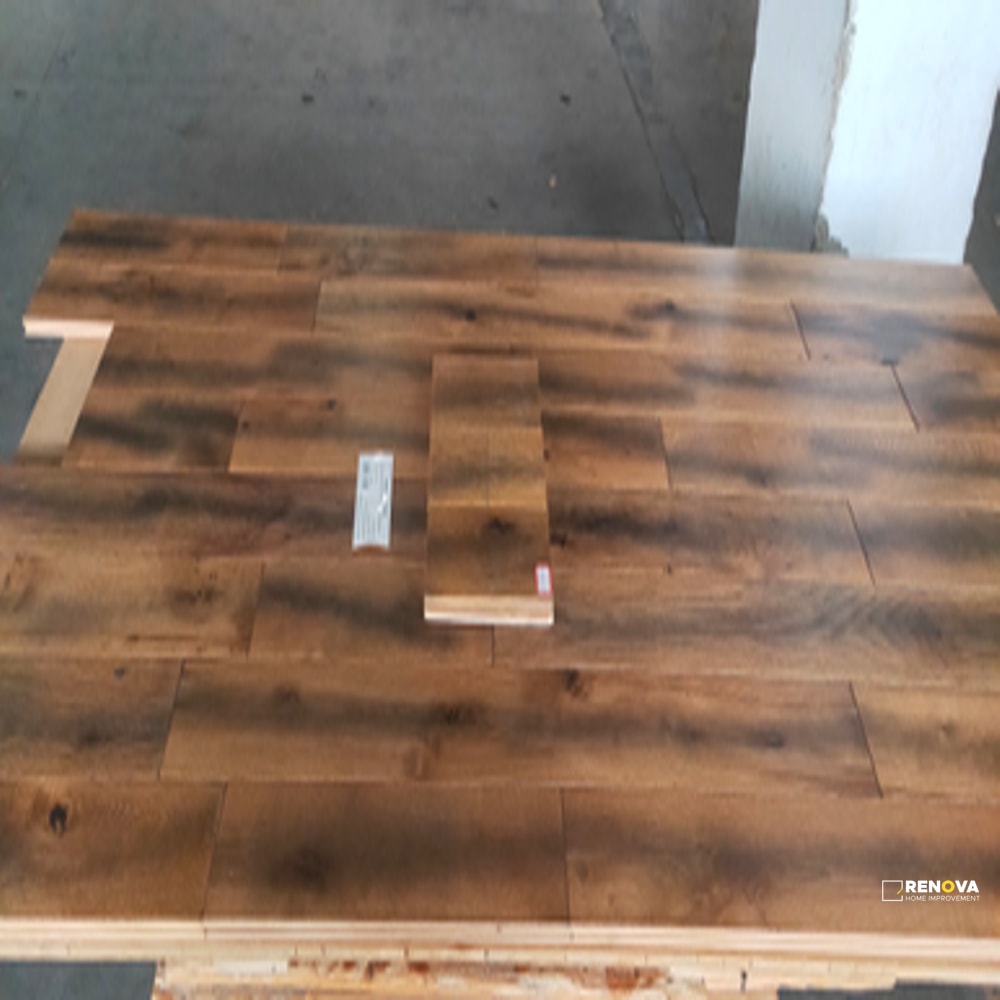 OAK WIRE BRUSHED GROUP 1 5" - SOLID - CRESTWOOD - 2