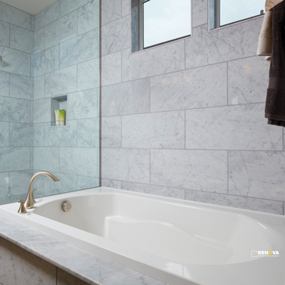 BIANCO CARRARA POLISHED 12" X 24" - ARITI424