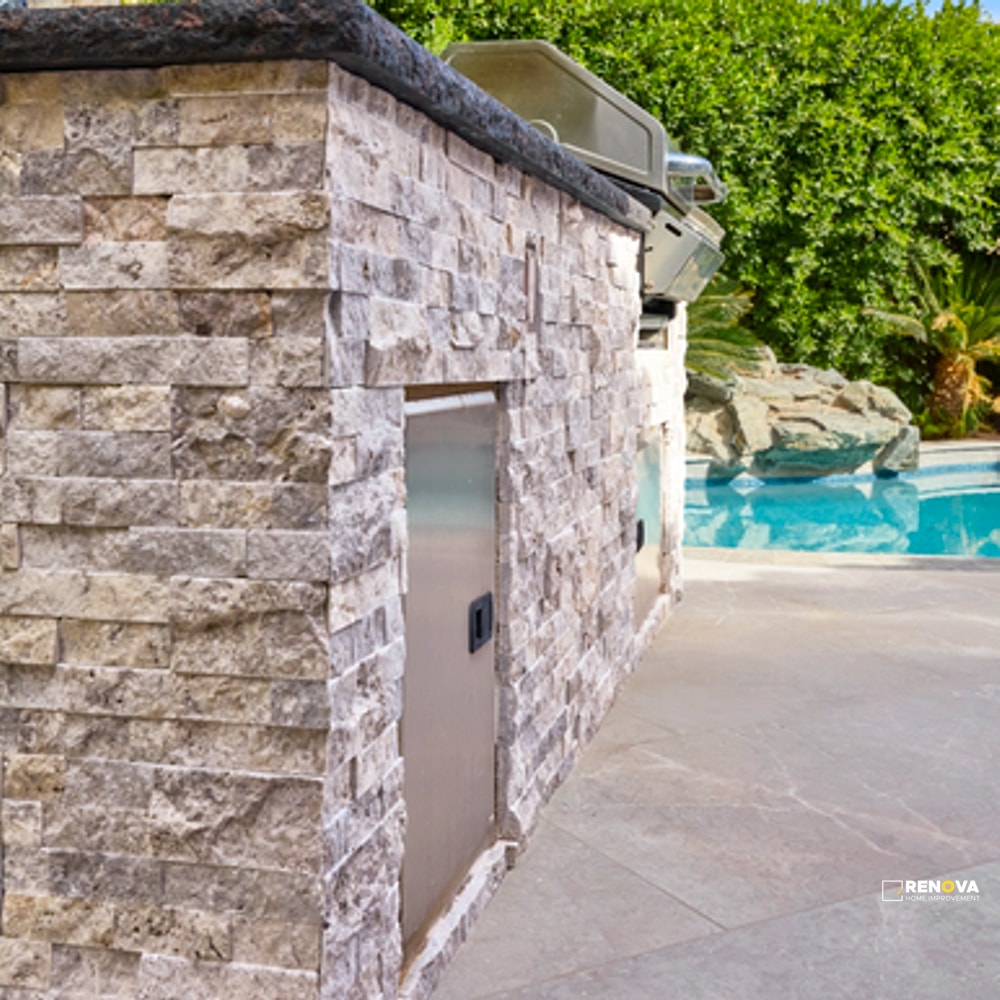 SILVER SPLIT FACE 3D STACKED STONE 5-7/8" X 24" - 9