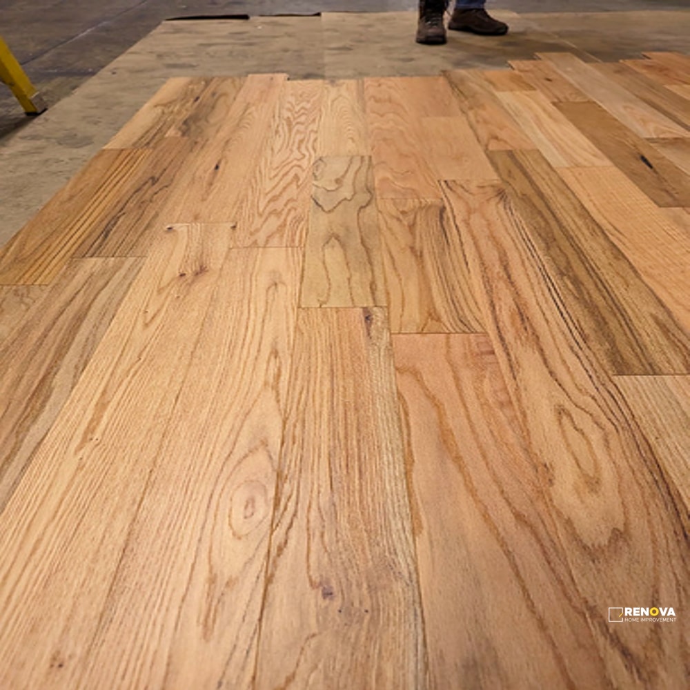 RED OAK WIRE BRUSHED 4-3/4" - SOLID - CRESTWOOD - 6