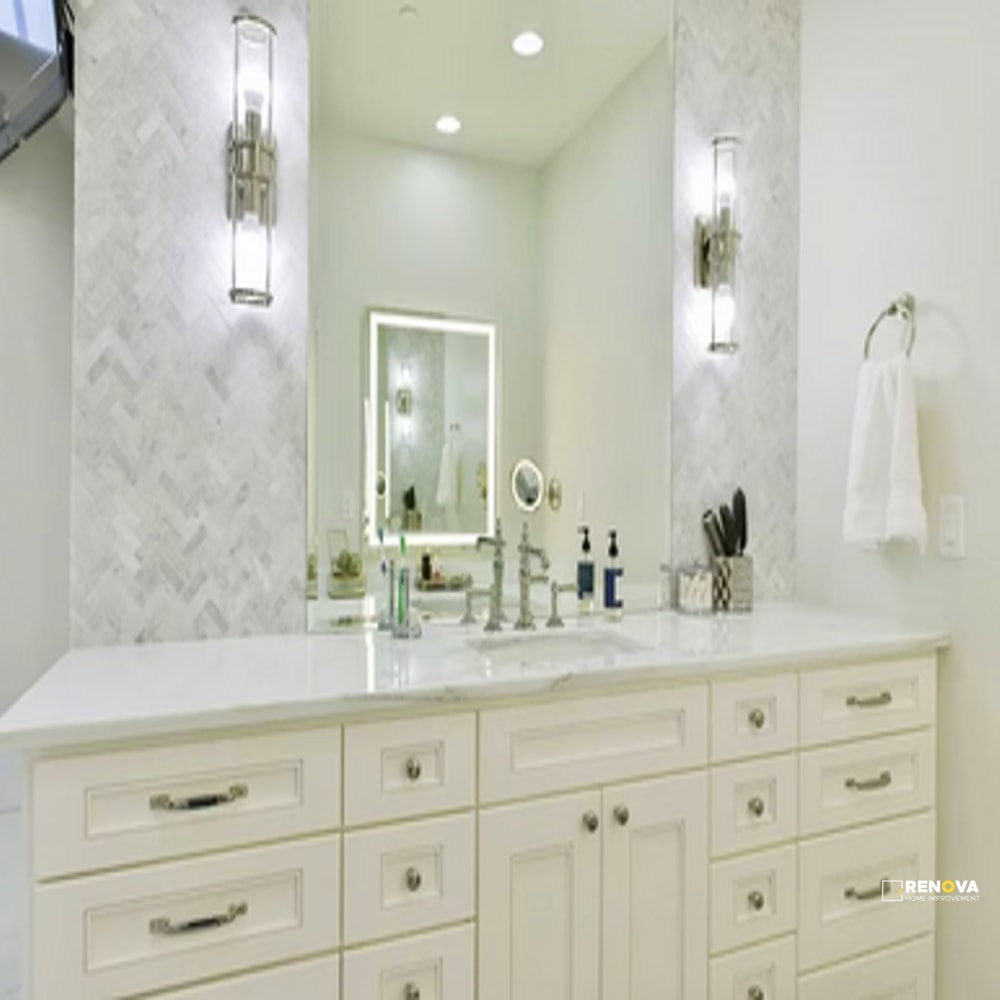 BIANCO CARRARA STONE ESSENTIALS HONED HERRINGBONE MOSAIC 1" X 3" - 9