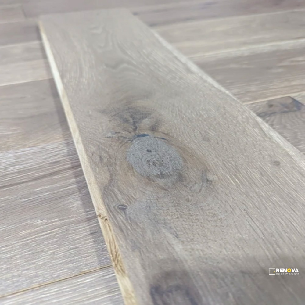 OAK WIRE BRUSHED GROUP 2 5" - SOLID - CRESTWOOD - 8