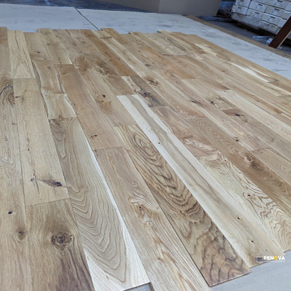 OAK WIRE BRUSHED GROUP 2 3-1/2" - SOLID - CRESTWOOD - 4