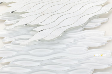 WATER WHITE GLASS MOSAIC 11.5" X 12.5" - 3