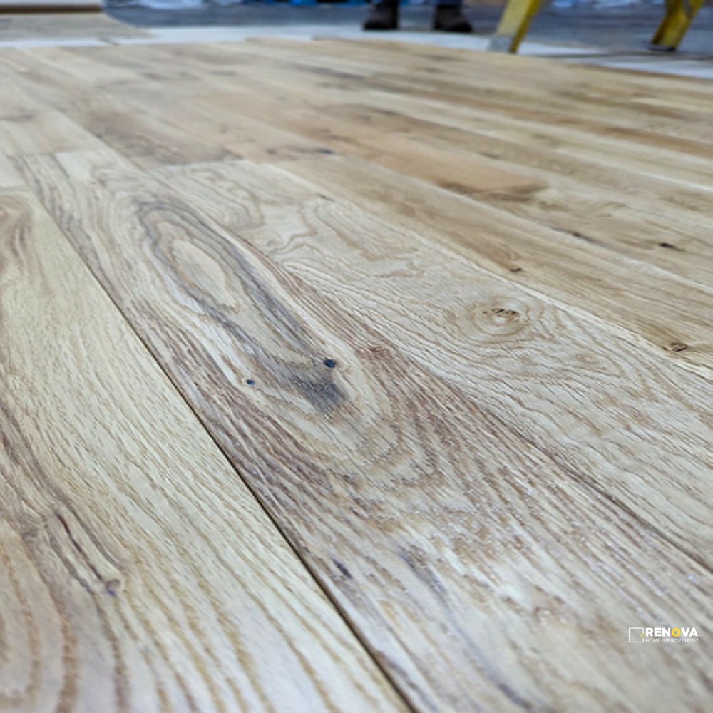 OAK WIRE BRUSHED GROUP 2 3-1/2" - SOLID - CRESTWOOD - 3