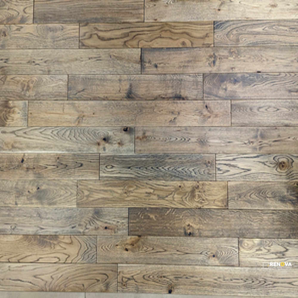 OAK WIRE BRUSHED GROUP 2 3-1/2" - SOLID - CRESTWOOD - 2