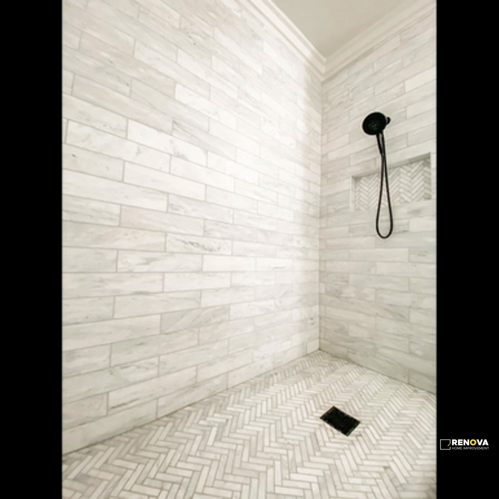 BIANCO VENATINO HONED 4" X 16" - 2