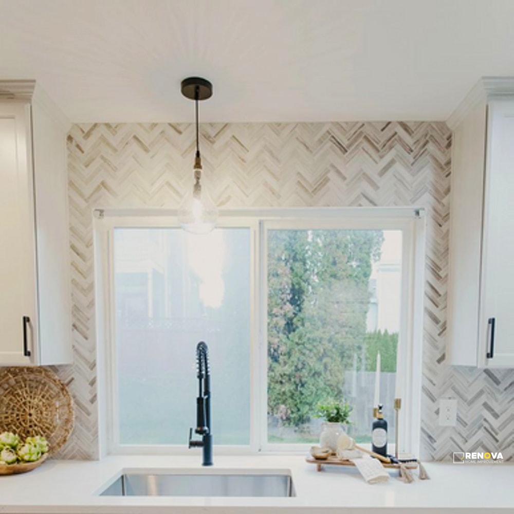 SKYLINE HONED HERRINGBONE MOSAIC 1" X 4" - 5