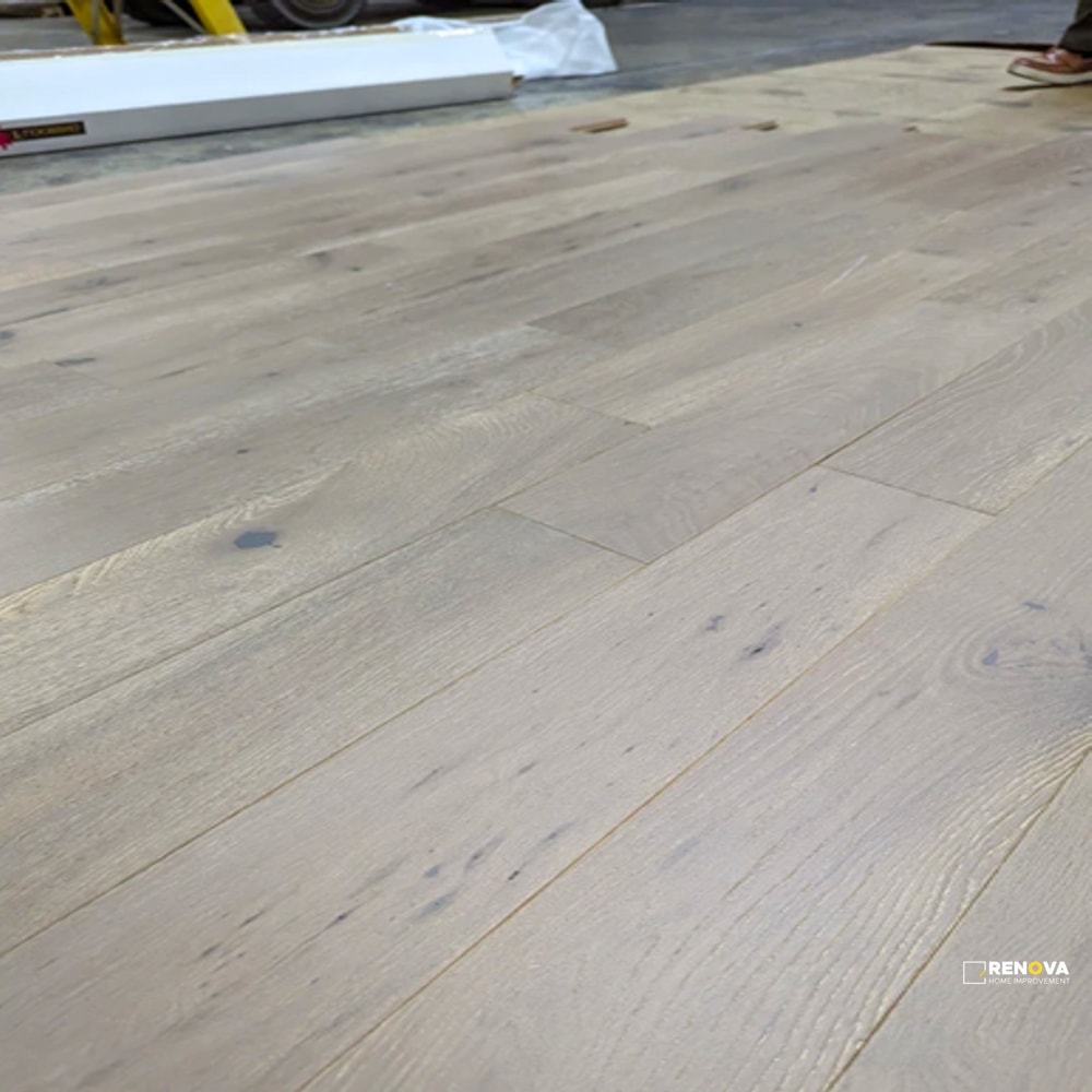 OAK WIRE BRUSHED GROUP 2 5" - SOLID - CRESTWOOD - 7