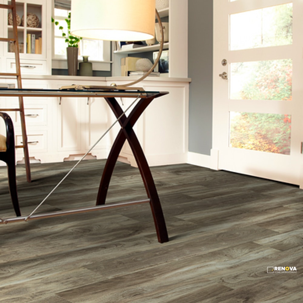 UPTOWN 8MIL PLANK 6" X 48" - 4